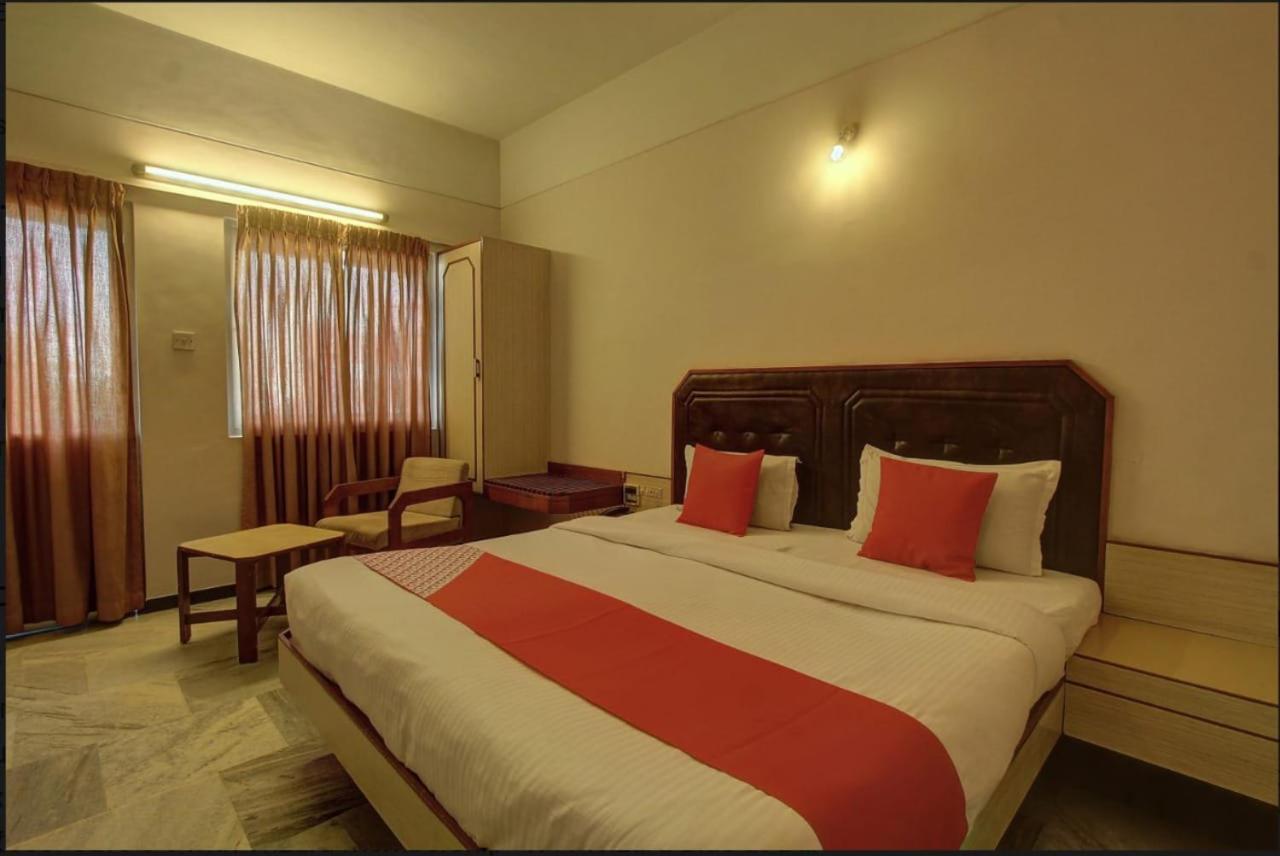 Hotel Padmam Мадурай Екстер'єр фото