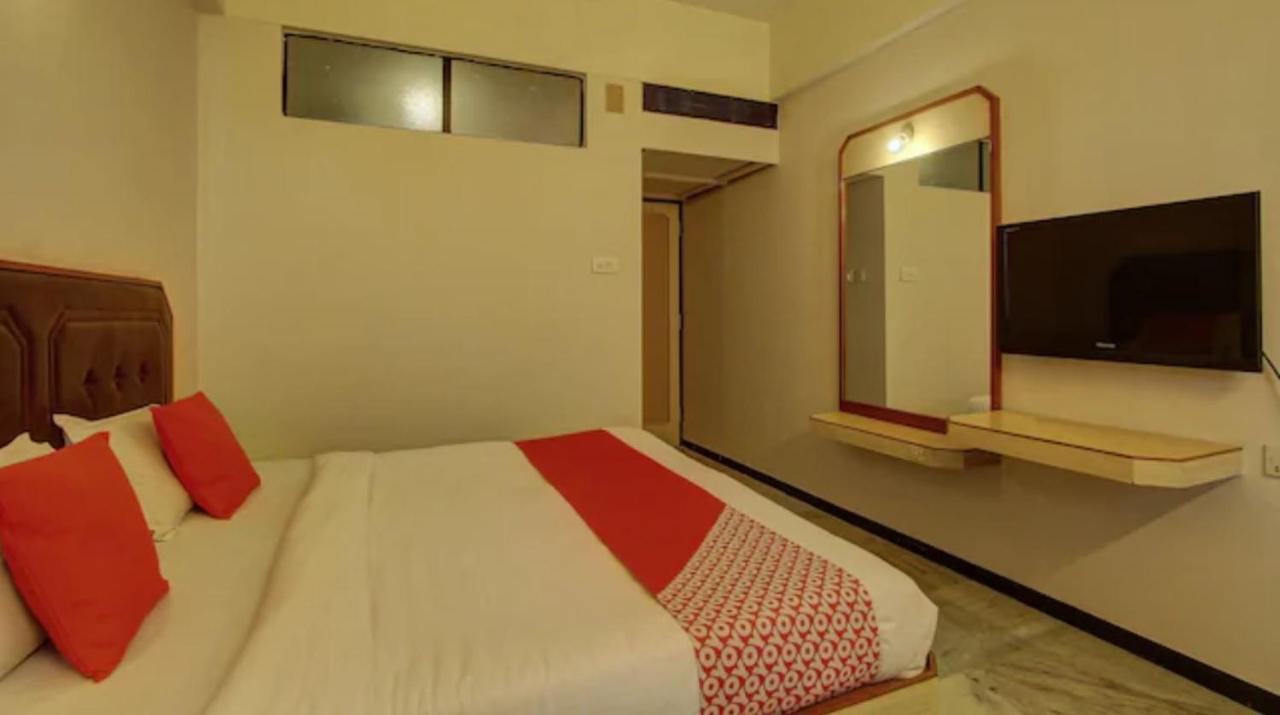 Hotel Padmam Мадурай Екстер'єр фото