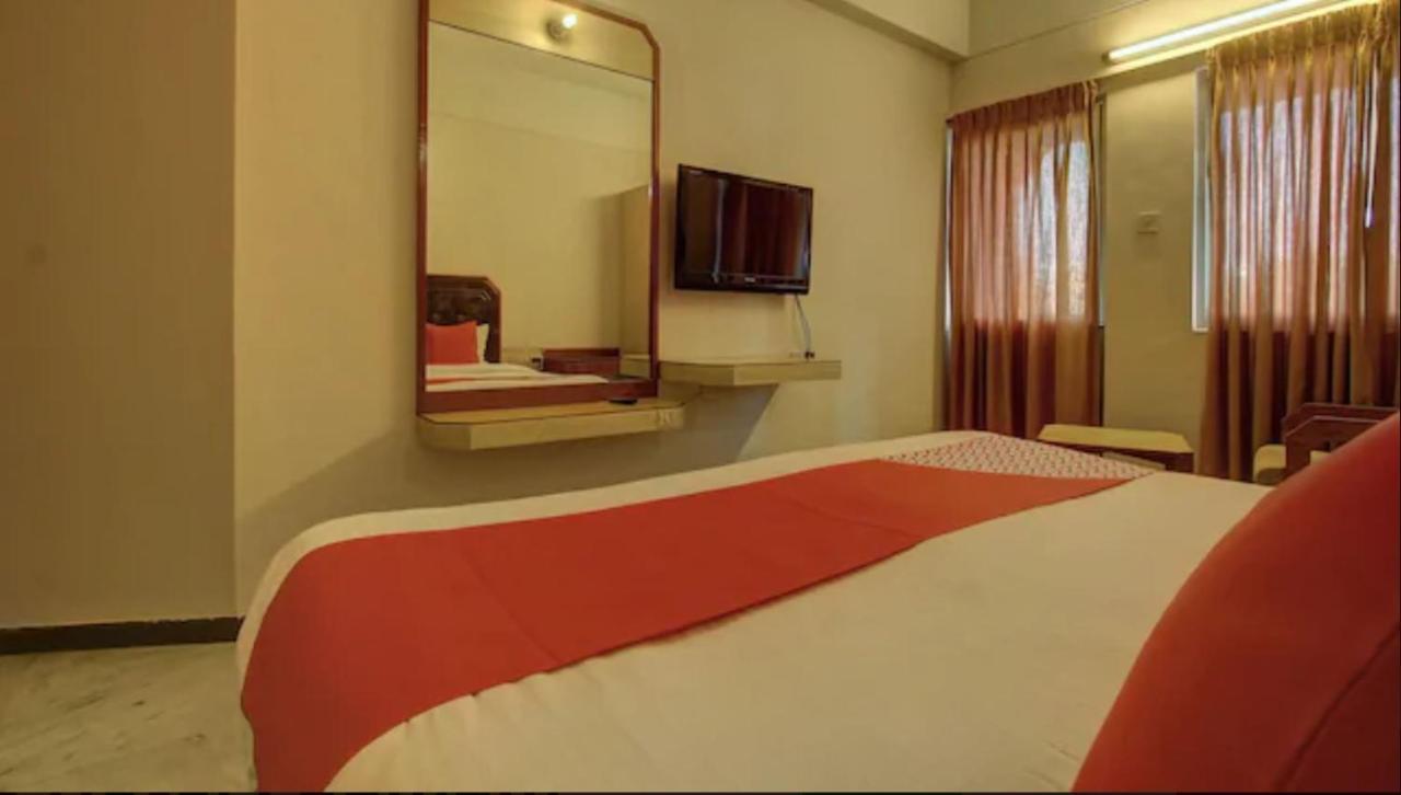 Hotel Padmam Мадурай Екстер'єр фото