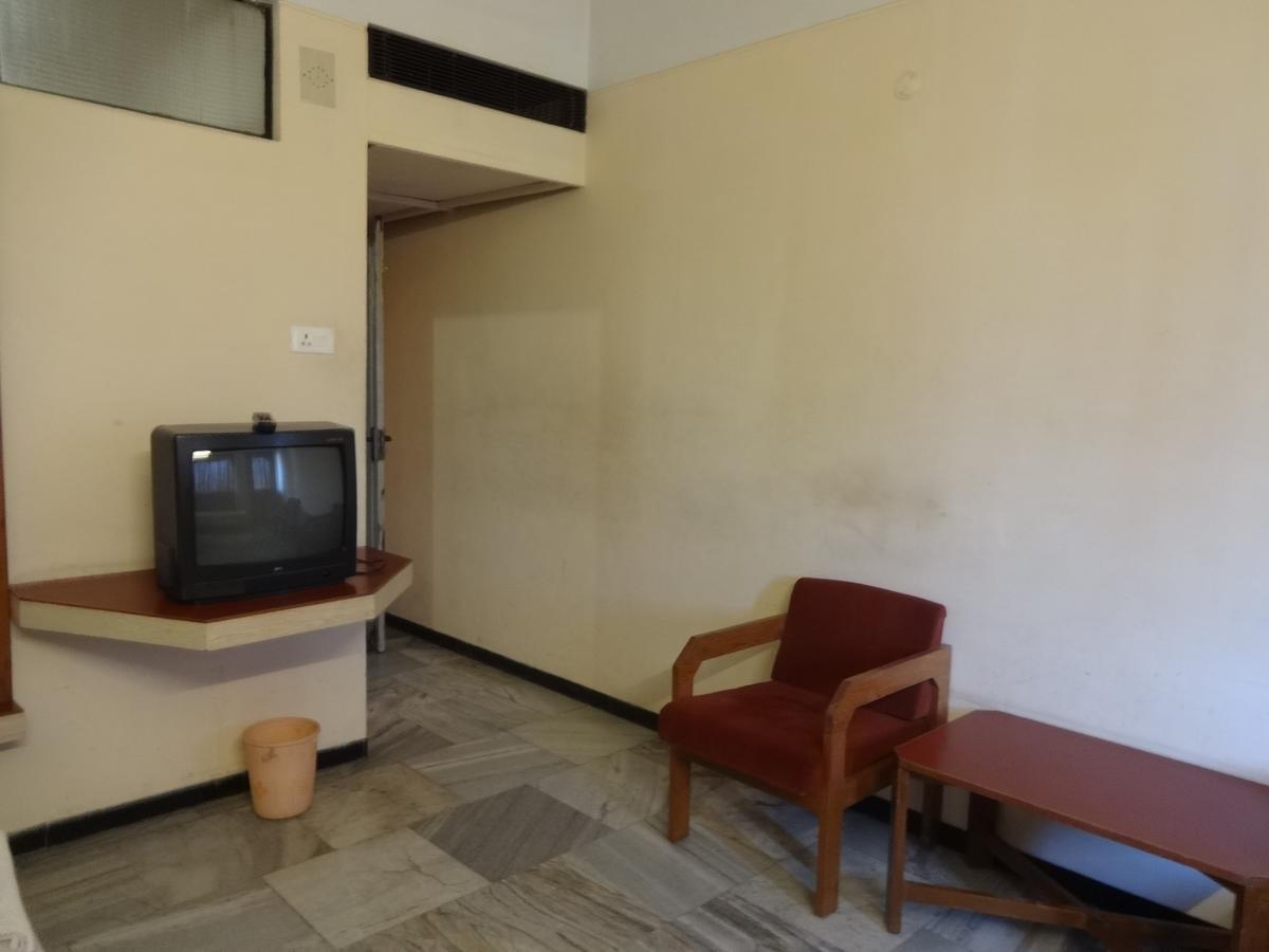 Hotel Padmam Мадурай Екстер'єр фото