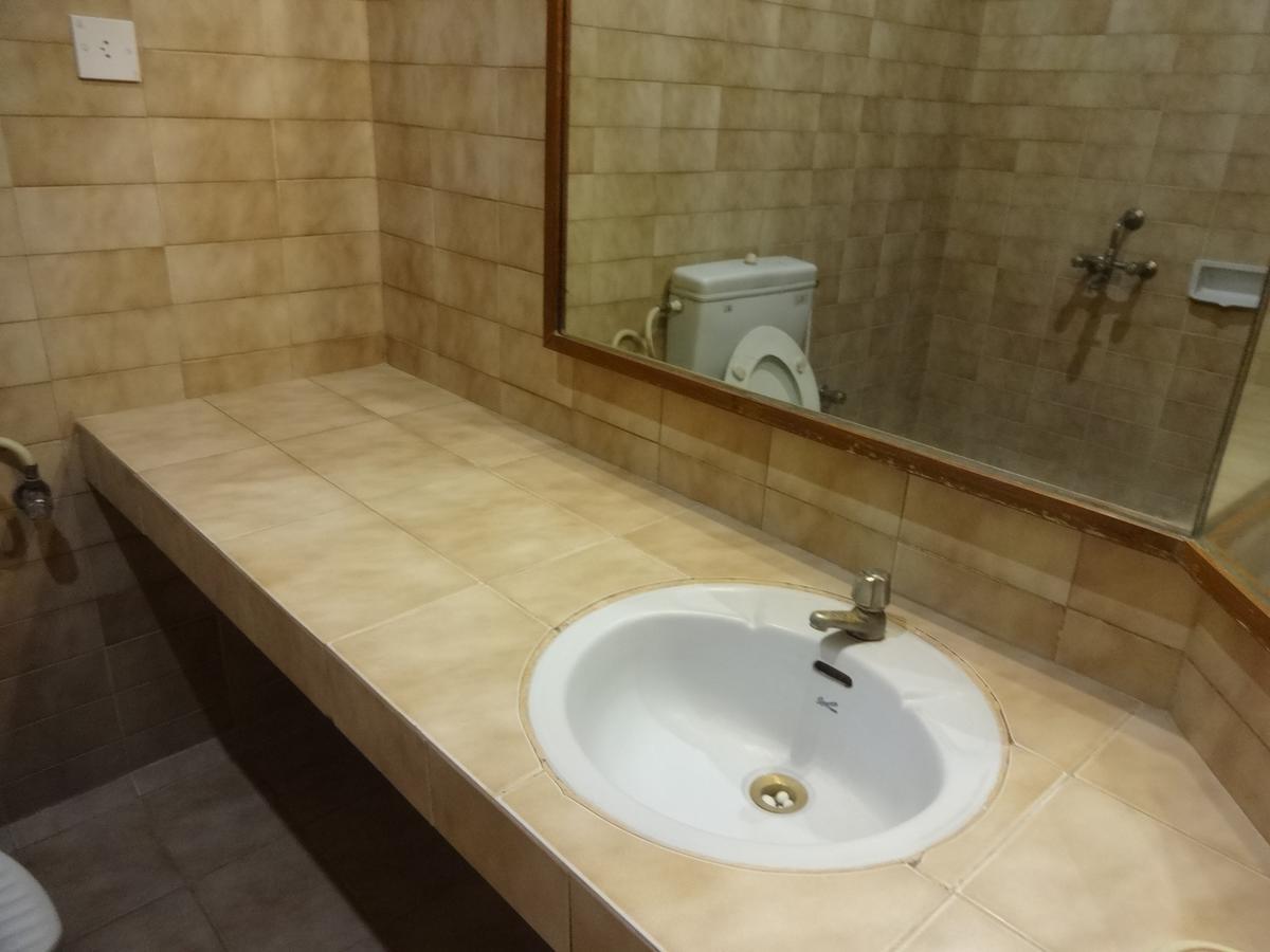 Hotel Padmam Мадурай Екстер'єр фото