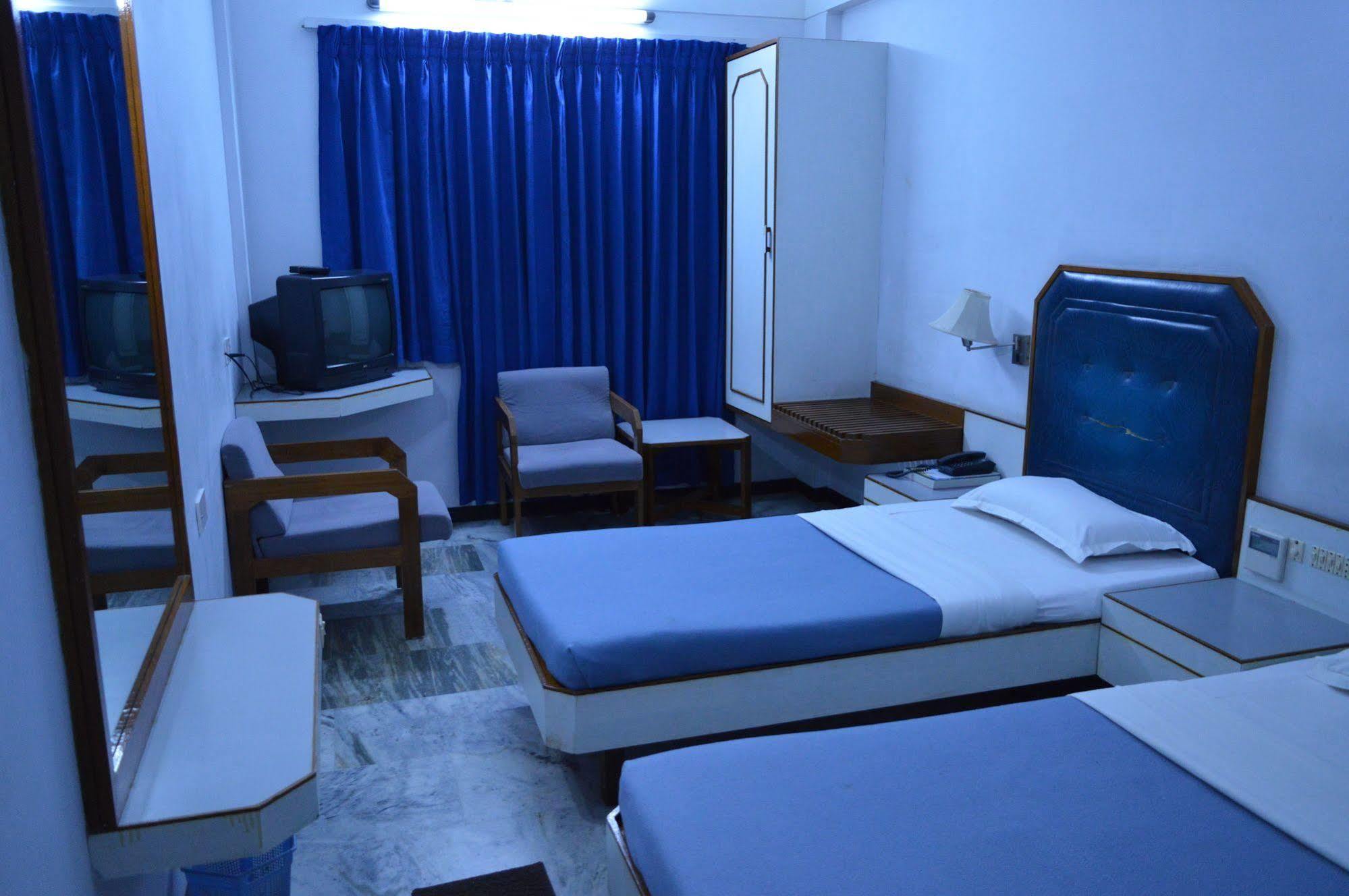 Hotel Padmam Мадурай Екстер'єр фото